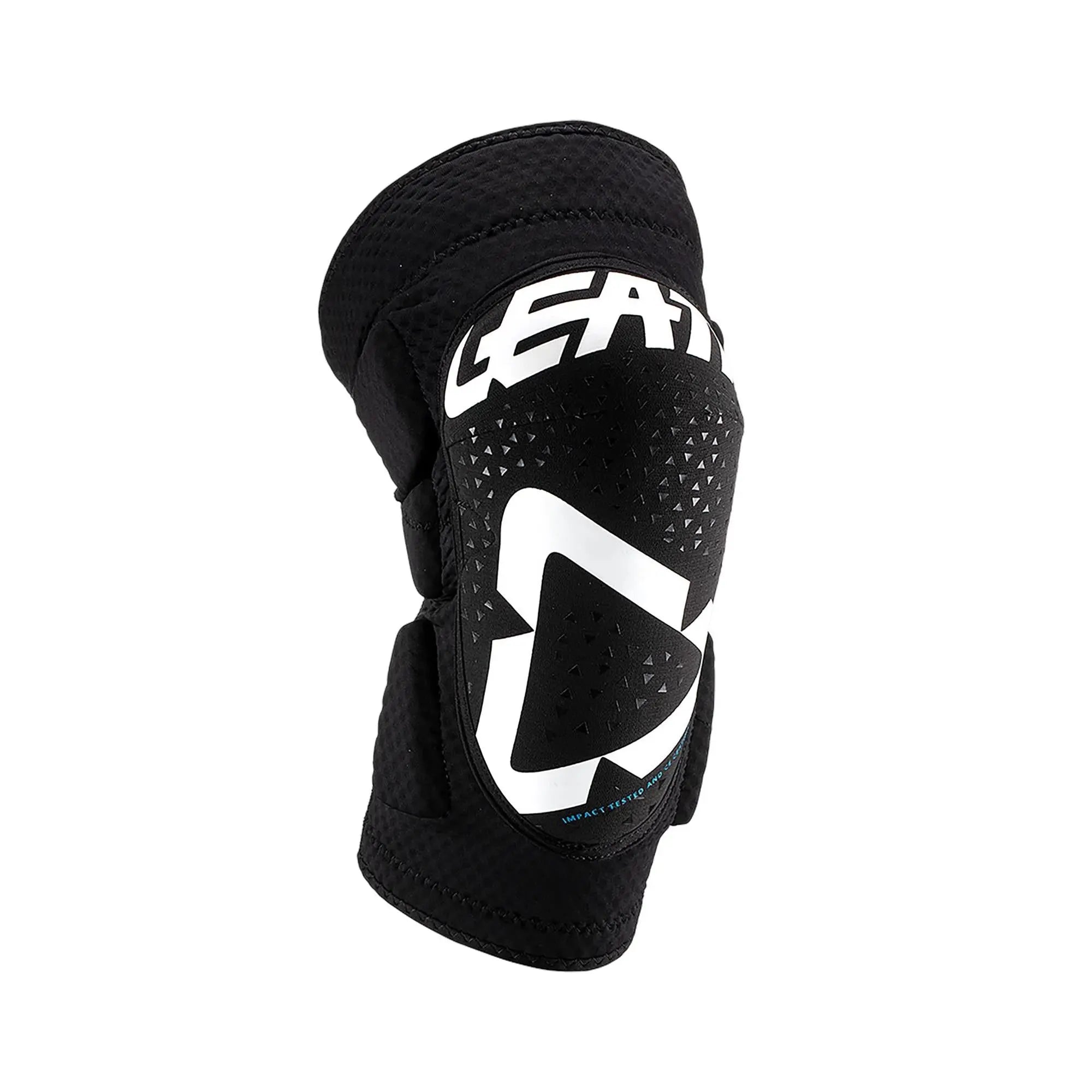 Leatt 3DF 5.0 Junior Knee Guard White - FREE UK Shipping, FREE 365 Day Returns | Moto Central
