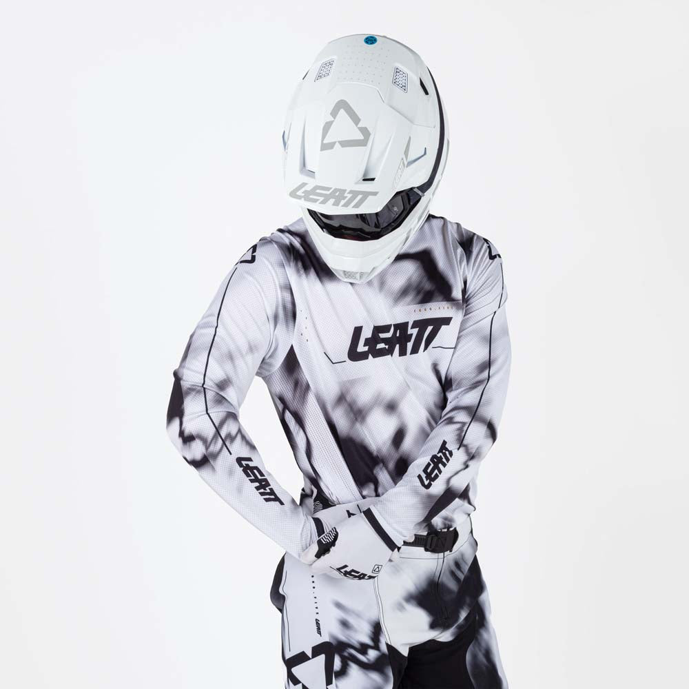 Leatt Moto 4.5 Lite Jersey White - FREE UK Shipping, FREE 365 Day Returns | Moto Central