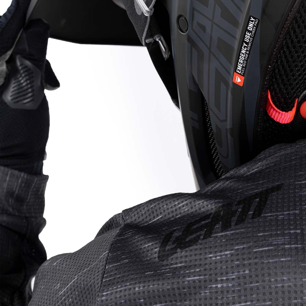Leatt Moto 3.5 Ride Kit Stealth Black / Grey - FREE UK Delivery, FREE 365 Day Returns | Moto Central