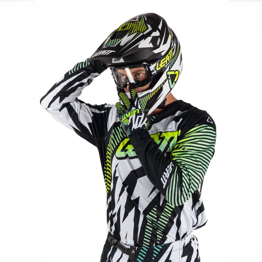 Leatt Moto 3.5 Ride Kit Storm Teal - FREE UK Delivery, FREE 365 Day Returns | Moto Central