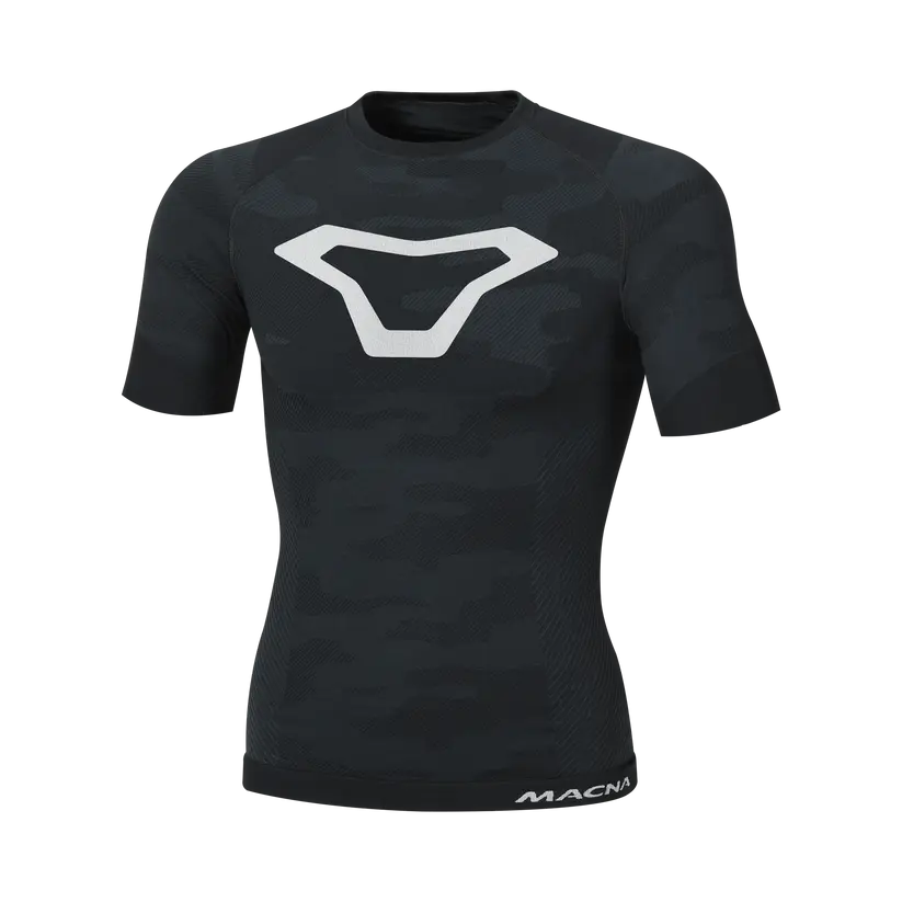 Macna Summer Base Layer Shirt Black FREE UK Delivery, FREE 365 Day Returns | Moto Central