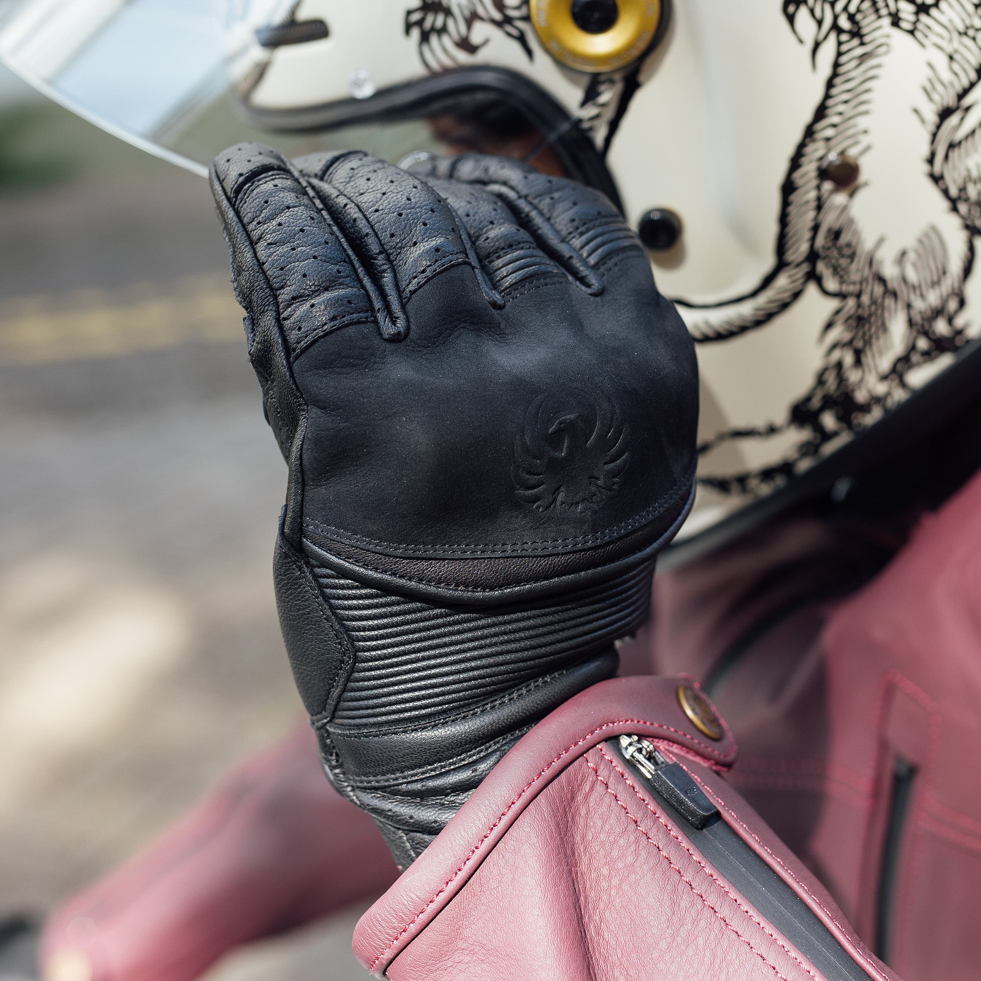 Merlin Imperial D3O Leather Gloves Black FREE UK Delivery, FREE 365 Day Returns | Moto Central