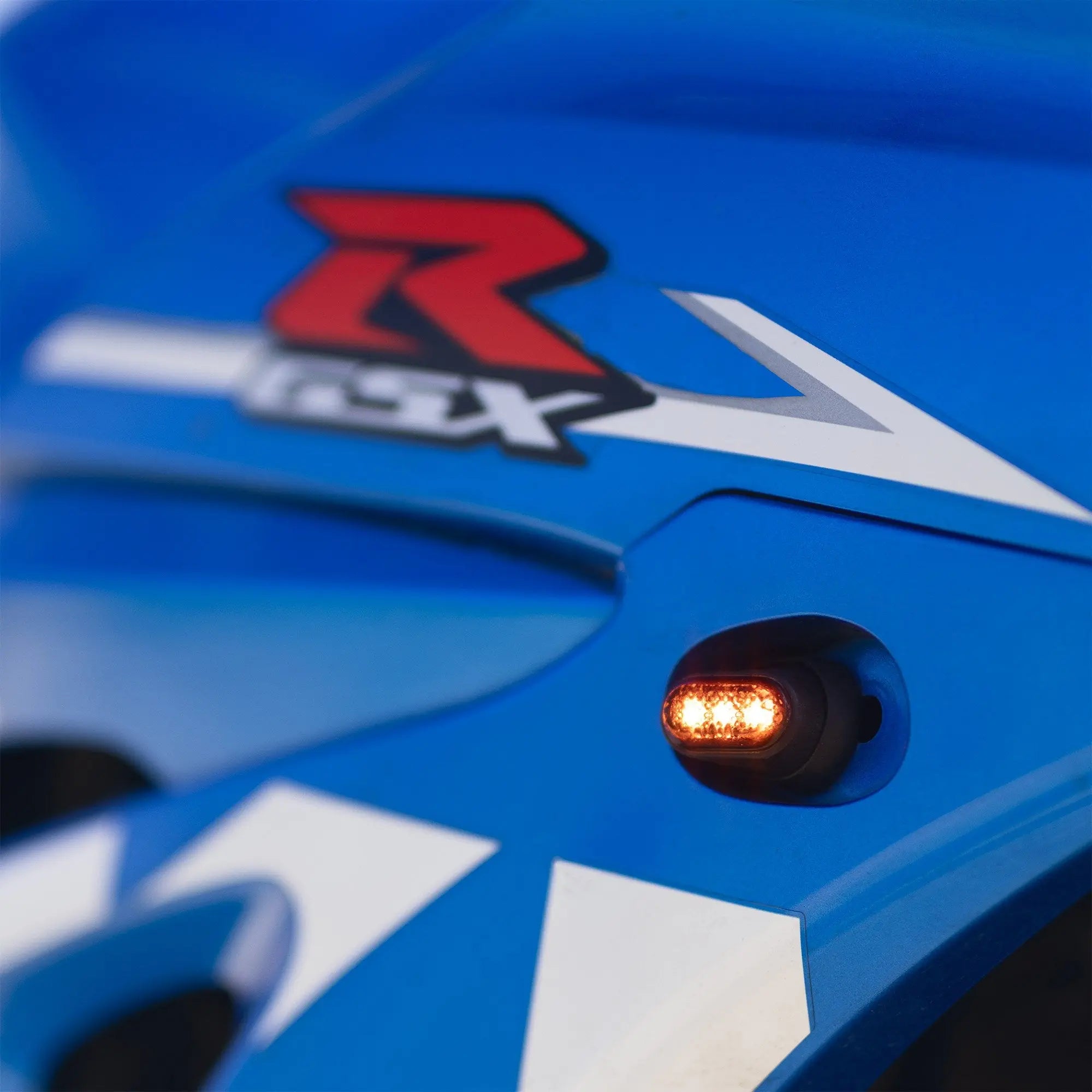 Oxford DarkEye Flush Fit Micro Indicators - FREE UK Shipping, FREE 365 Day Returns | Moto Central