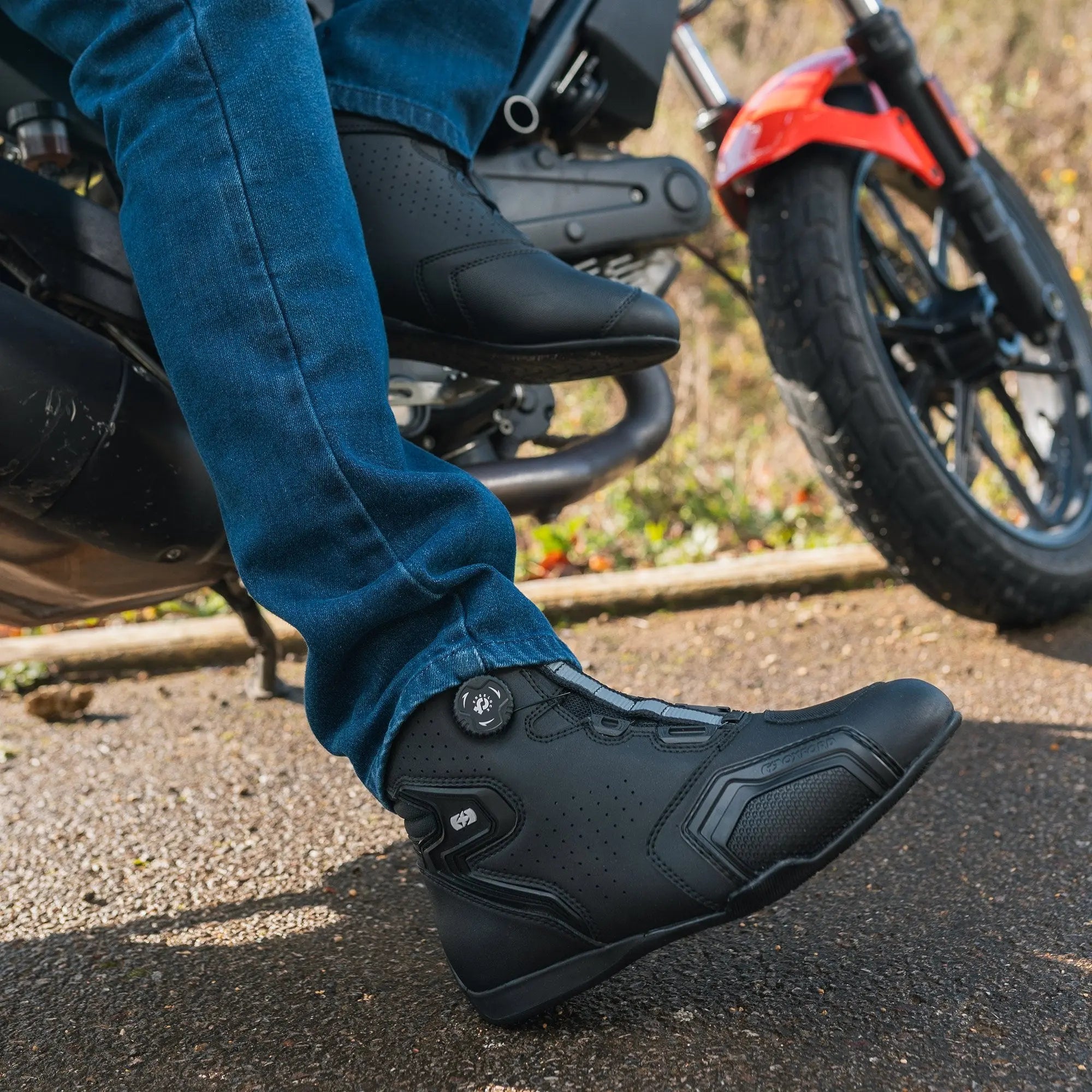 Oxford Helix Air Boots Black FREE UK Delivery, FREE 365 Day Returns | Moto Central