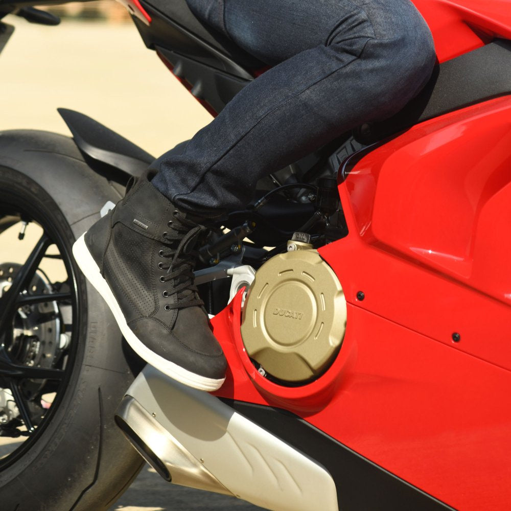 Oxford Kickback Air Boots Black