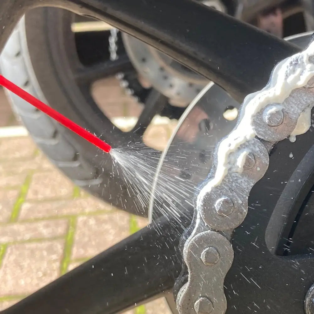 Oxford Mint Chain Wax - FREE UK Shipping, FREE 365 Day Returns | Moto Central