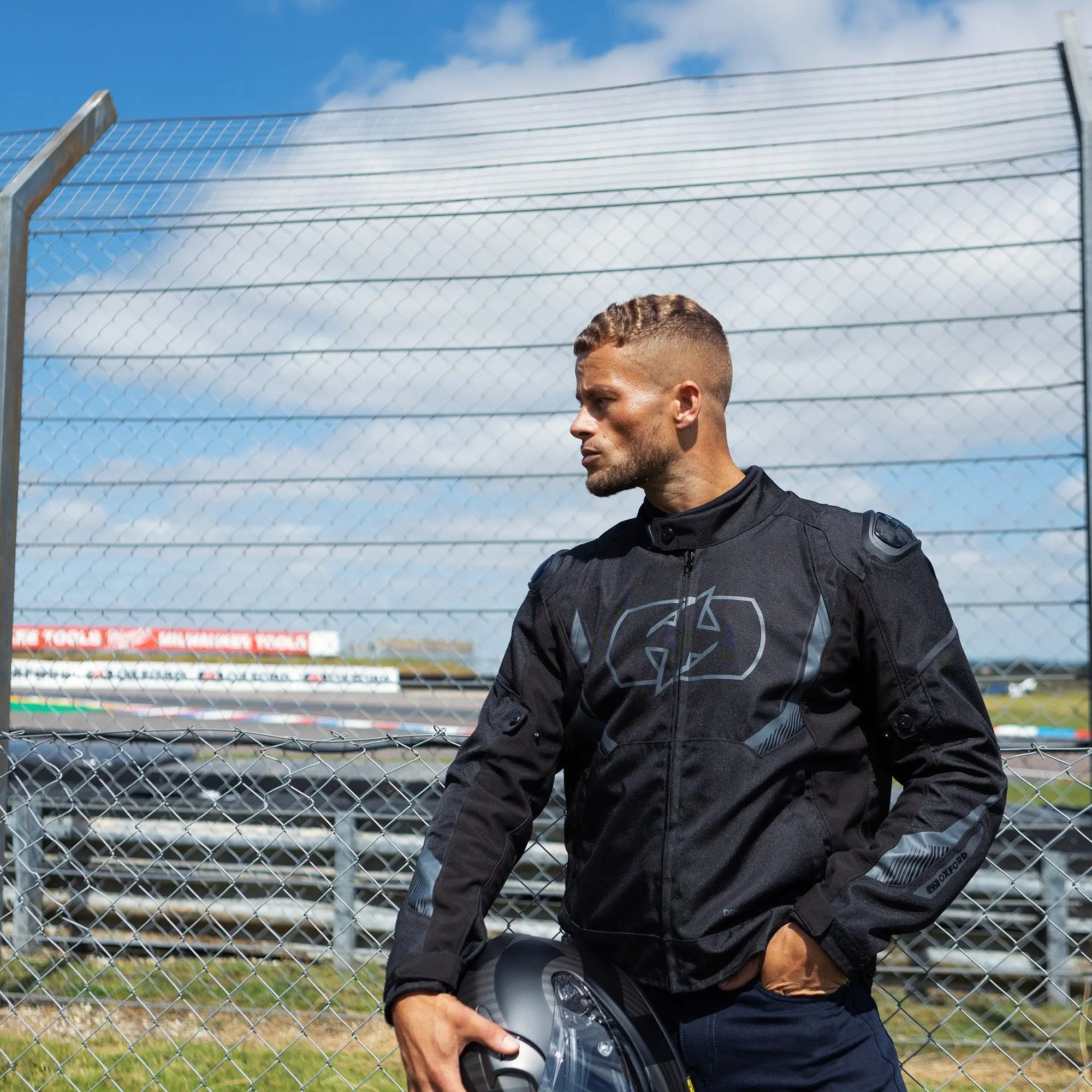 Oxford Omega 1.0 Dry2Dry Textile Jacket Stealth Black - FREE UK Shipping, FREE 365 Day Returns | Moto Central