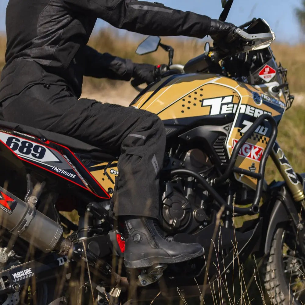 Oxford Toronto 1.0 D2D Textile Trouser Stealth Black - FREE UK Shipping, FREE 365 Day Returns | Moto Central