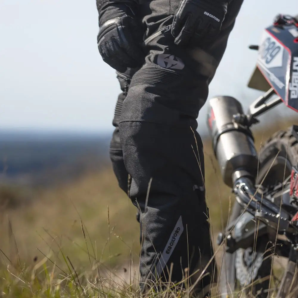 Oxford Toronto 1.0 D2D Textile Trouser Stealth Black - FREE UK Shipping, FREE 365 Day Returns | Moto Central
