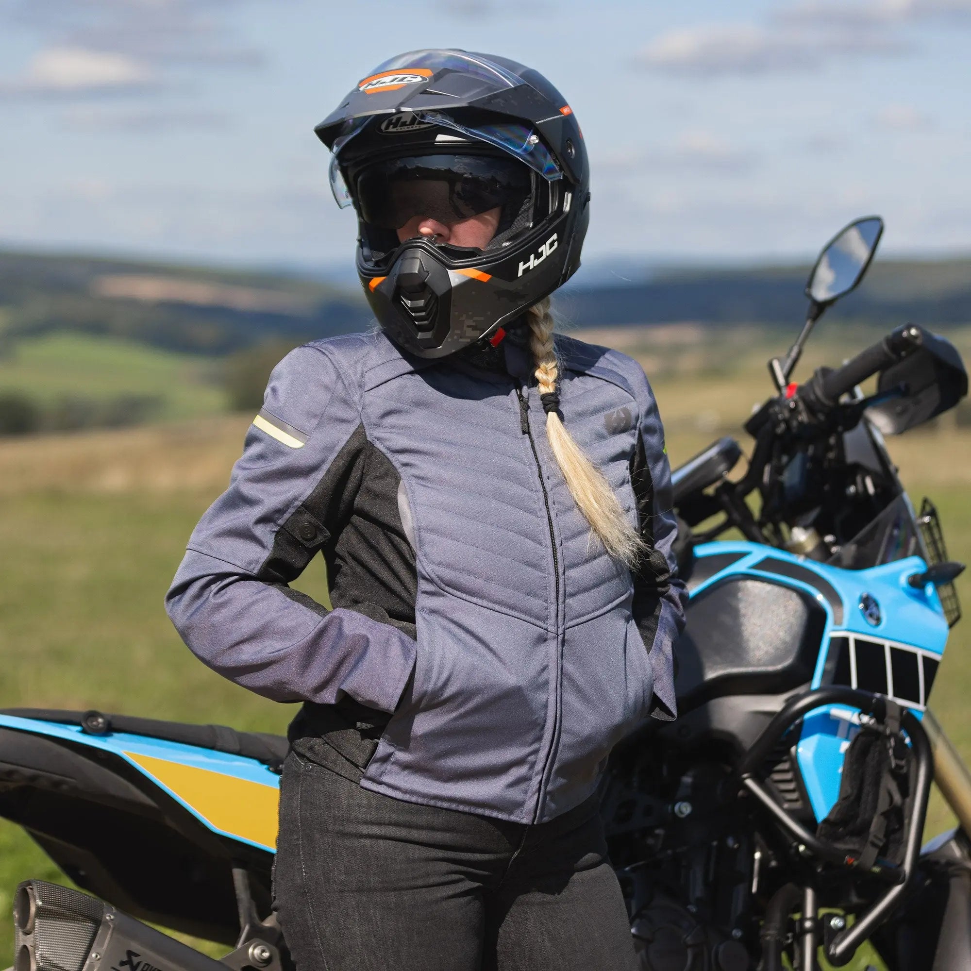 Oxford Valencia D2D 3.0 Ladies Textile Jacket Grey / Black - FREE UK Shipping, FREE 365 Day Returns | Moto Central