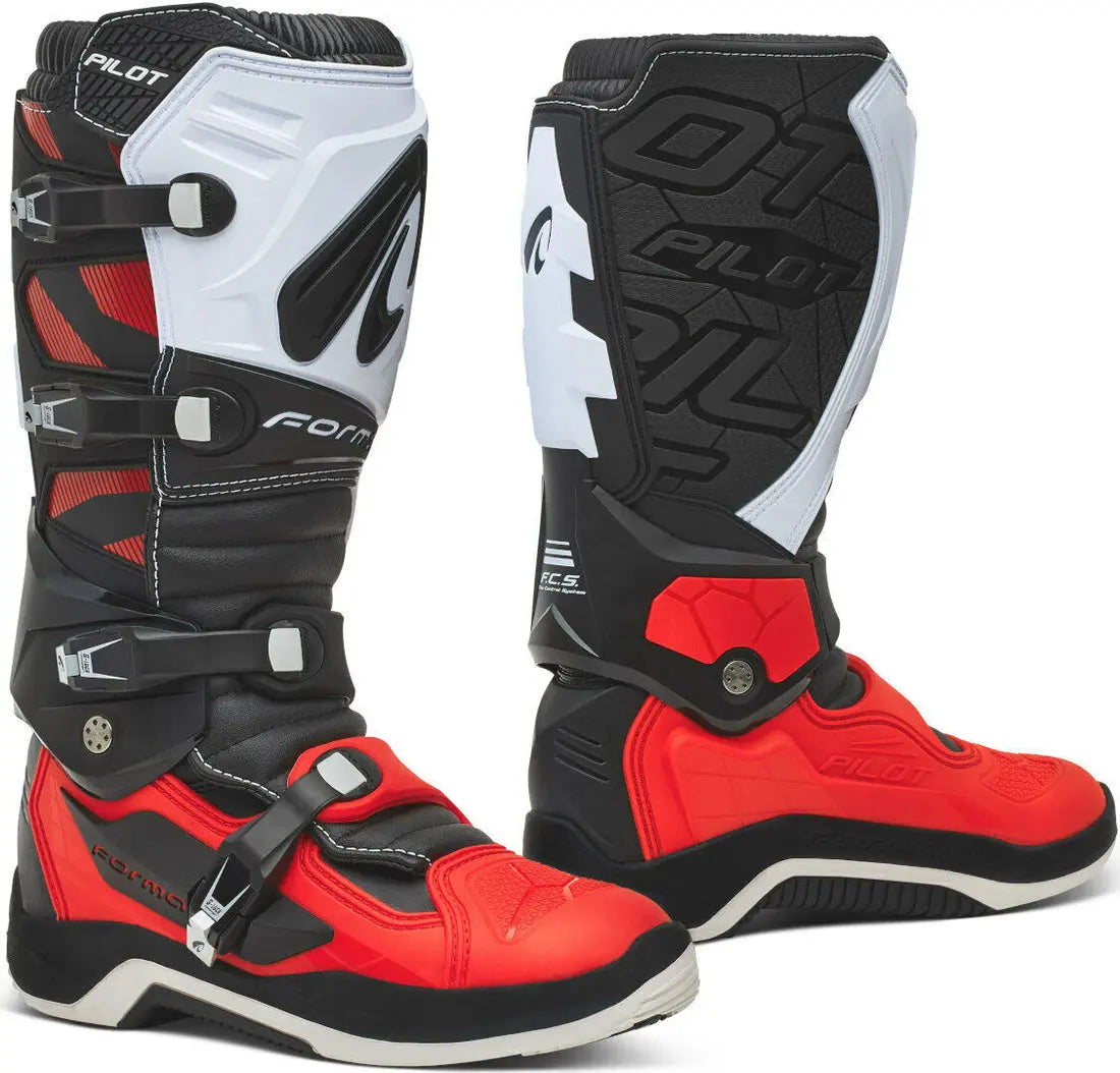 Forma Pilot Boots Black / Red / White FREE UK Delivery, FREE 365 Day Returns | Moto Central