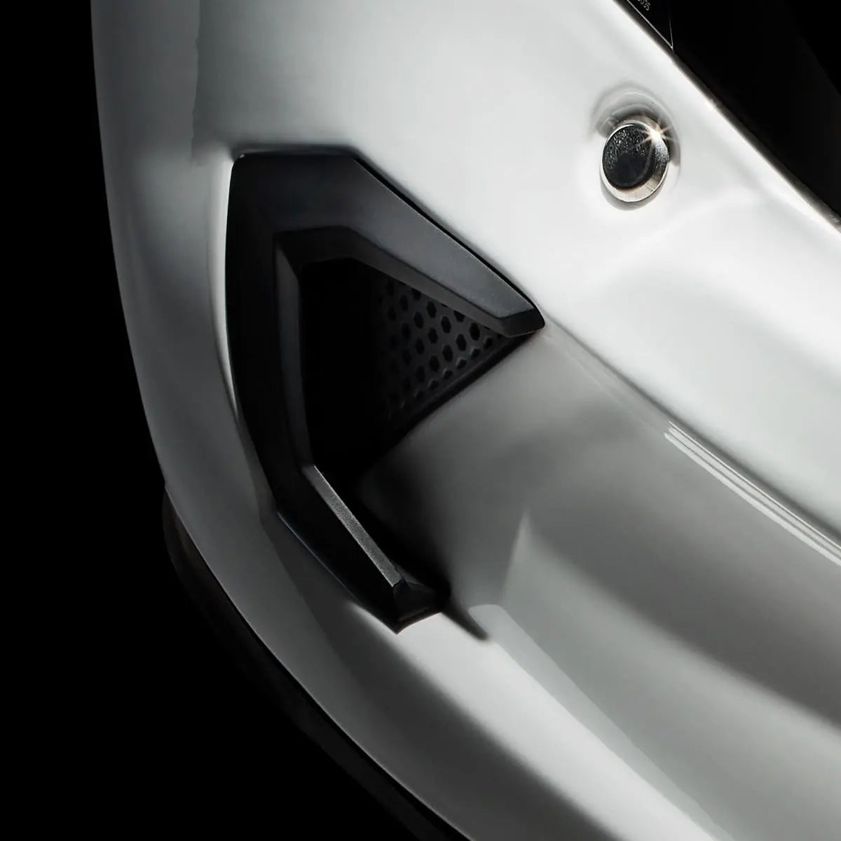 Ruroc AT4.0 Carbon Ghost FREE UK Delivery, FREE 365 Day Returns | Moto Central