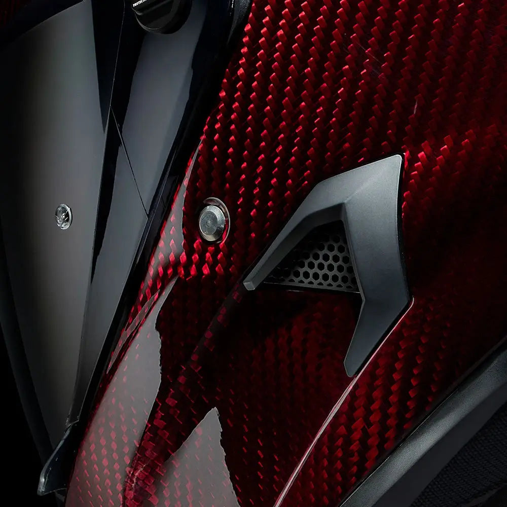 Ruroc AT4.0 Carbon Ruby Carbon FREE UK Delivery, FREE 365 Day Returns | Moto Central