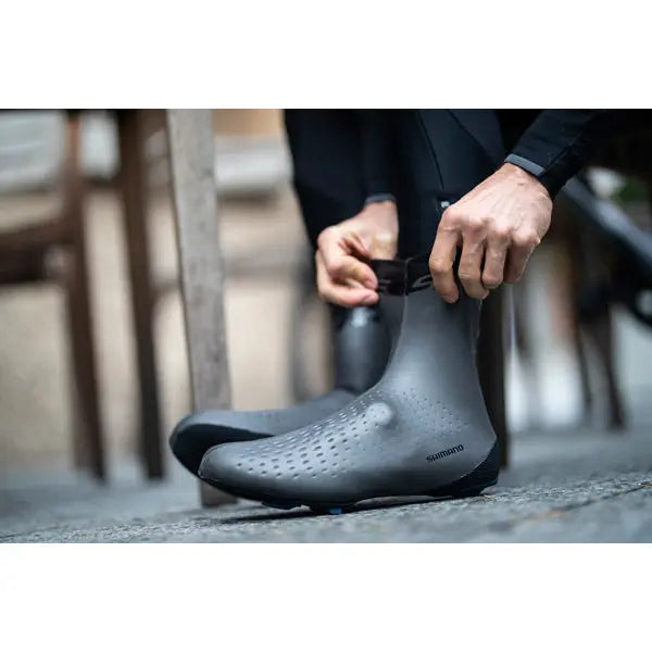Shimano S-Phyre Insulated Shoe Cover Black - FREE UK Shipping, FREE 365 Day Returns | Moto Central