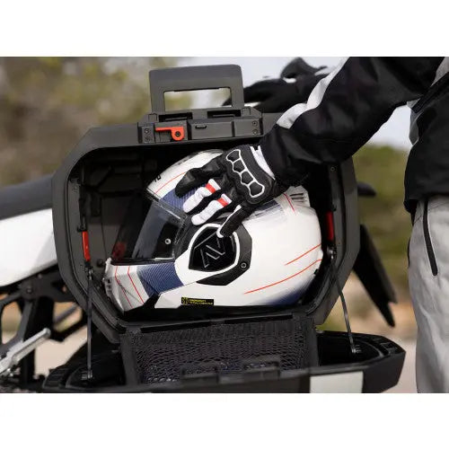 SH38X Expandable Panniers Carbon - FREE UK Shipping, FREE 365 Day Returns | Moto Central