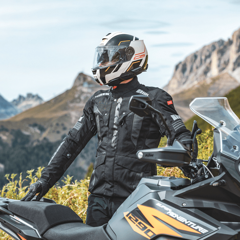 Schuberth C5 Master Orange / White