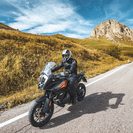 Schuberth C5 Master Orange / White