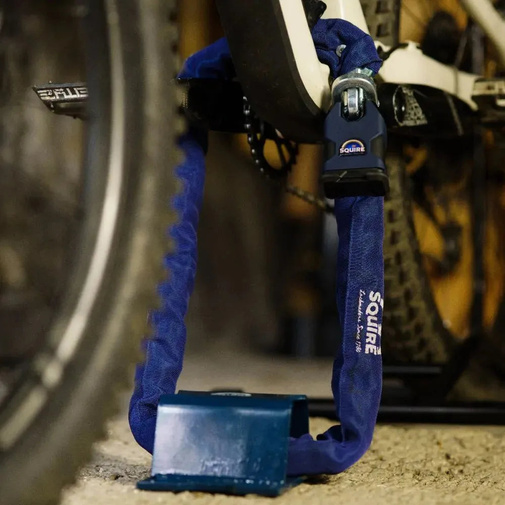 Squire Immense 10mm Chain / 50mm Padlock Black