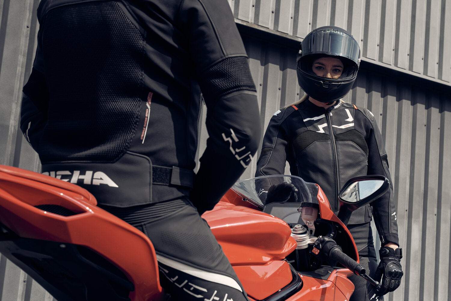 Richa Stradale Evo Leather Jacket Black / White