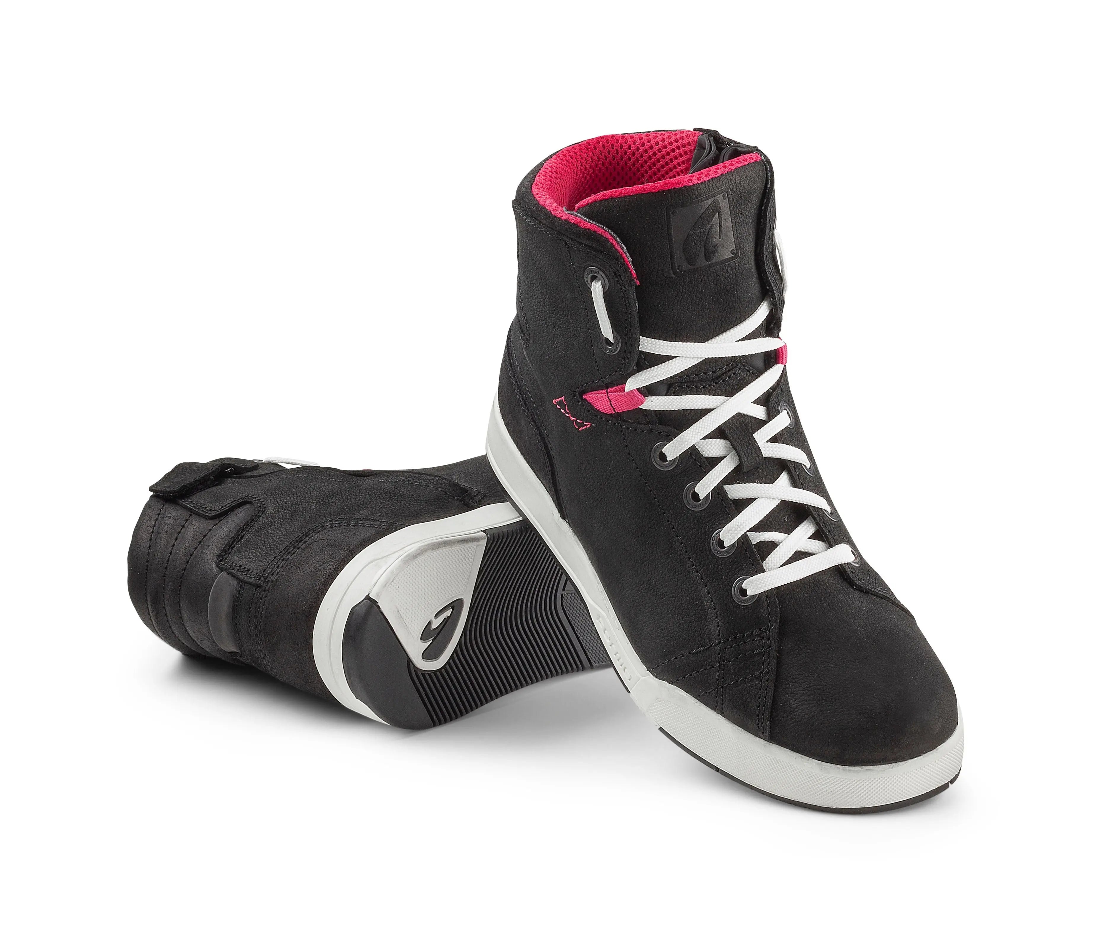 Forma Swift x Fit Dry Ladies Short Boots Black / White - FREE UK Shipping, FREE 365 Day Returns | Moto Central