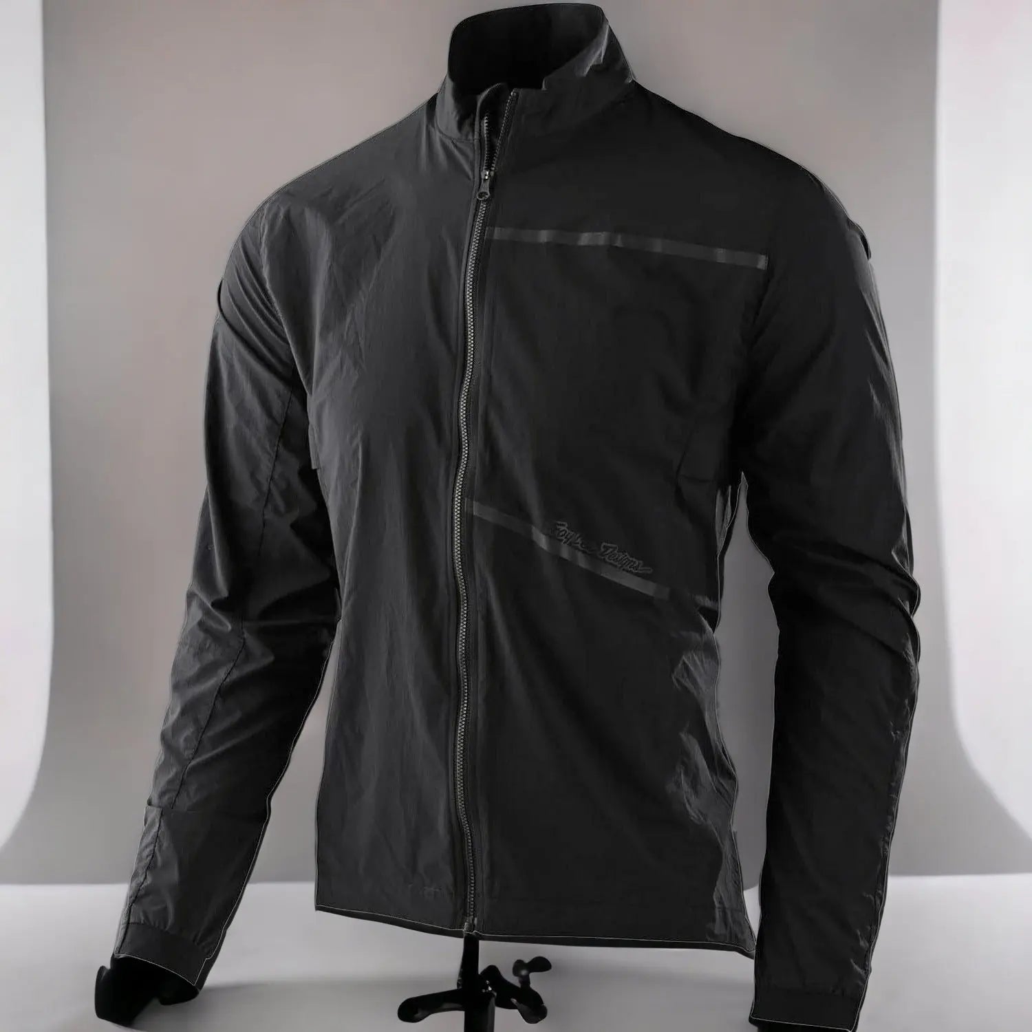 Troy Lee Designs Shuttle Jacket Black - FREE UK Shipping, FREE 365 Day Returns | Moto Central
