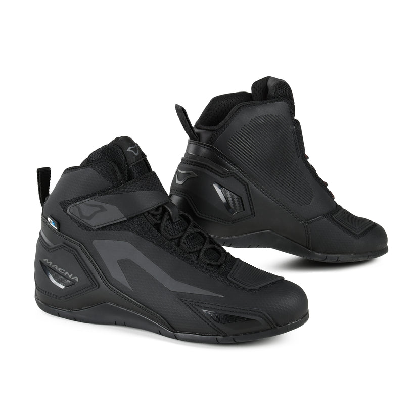 Macna Traktion RTX Boots Black FREE UK Delivery, FREE 365 Day Returns | Moto Central