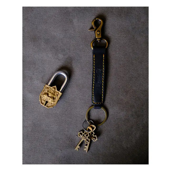 Trip Machine Classic Keyring Black - FREE UK Shipping, FREE 365 Day Returns | Moto Central