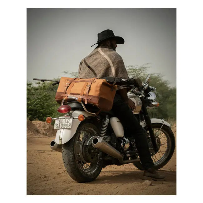 Trip Machine Outlaw Duffle Bag Vintage Tan - FREE UK Shipping, FREE 365 Day Returns | Moto Central