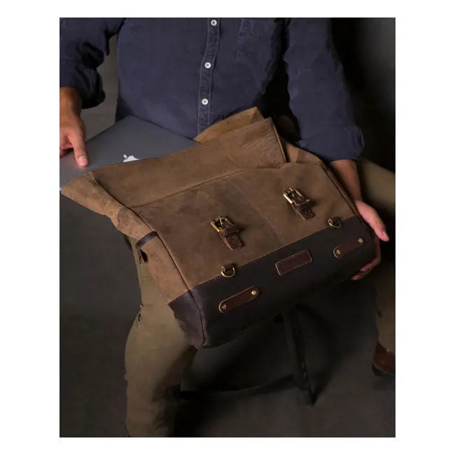 Trip Machine Outlaw Saddlebag Tobacco Brown - FREE UK Shipping, FREE 365 Day Returns | Moto Central