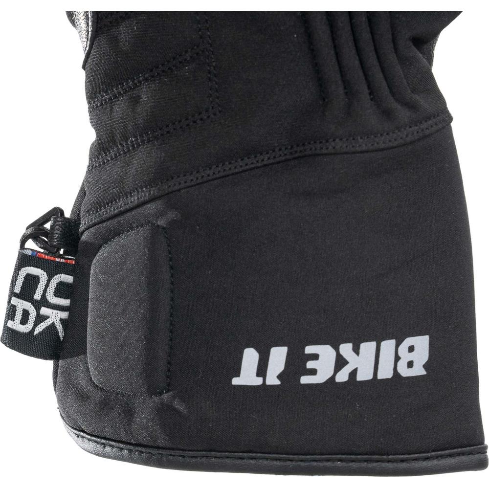 Bike It Triple Black All-Seasons Gloves Black