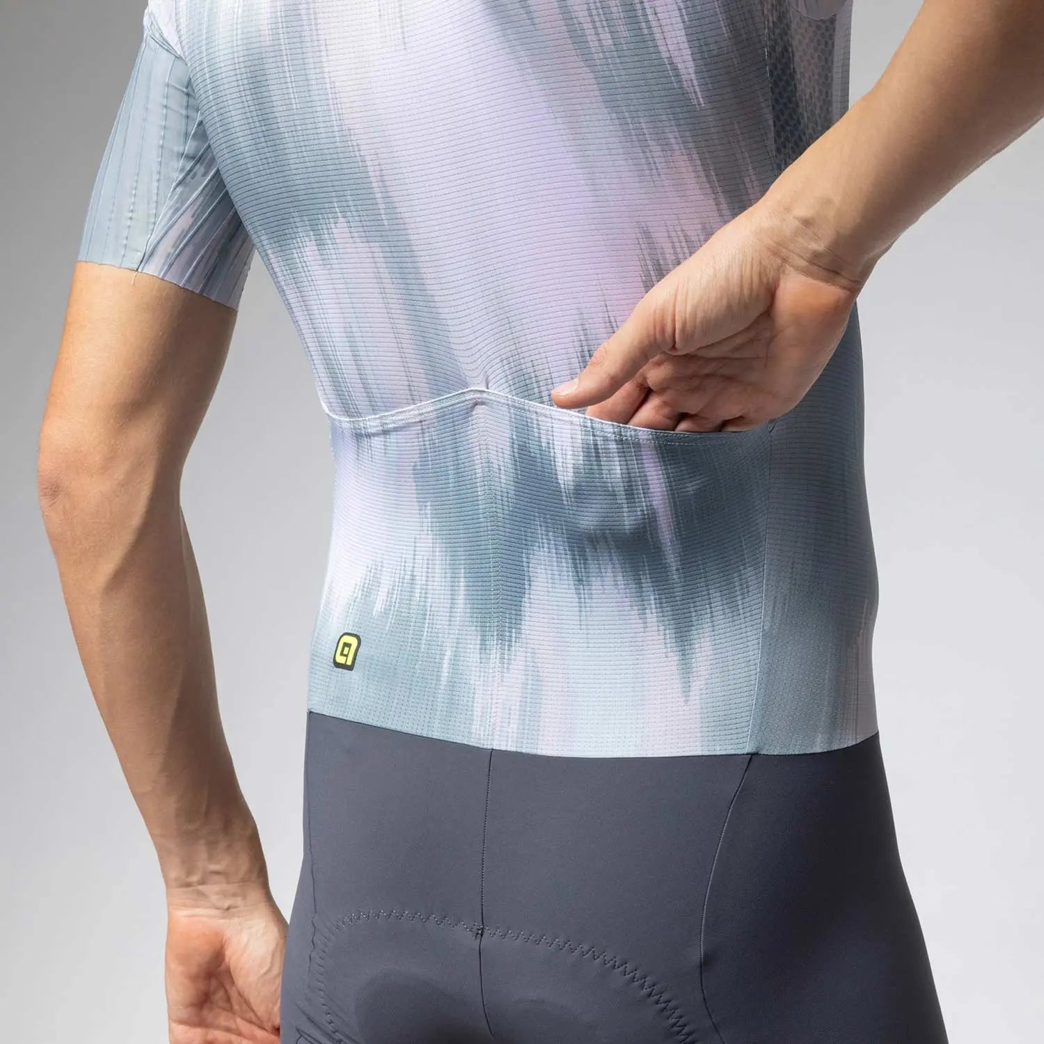 Ale Clothing Argon PR-E Short Sleeves Skinsuit Grey - FREE UK Shipping, FREE 365 Day Returns | Moto Central