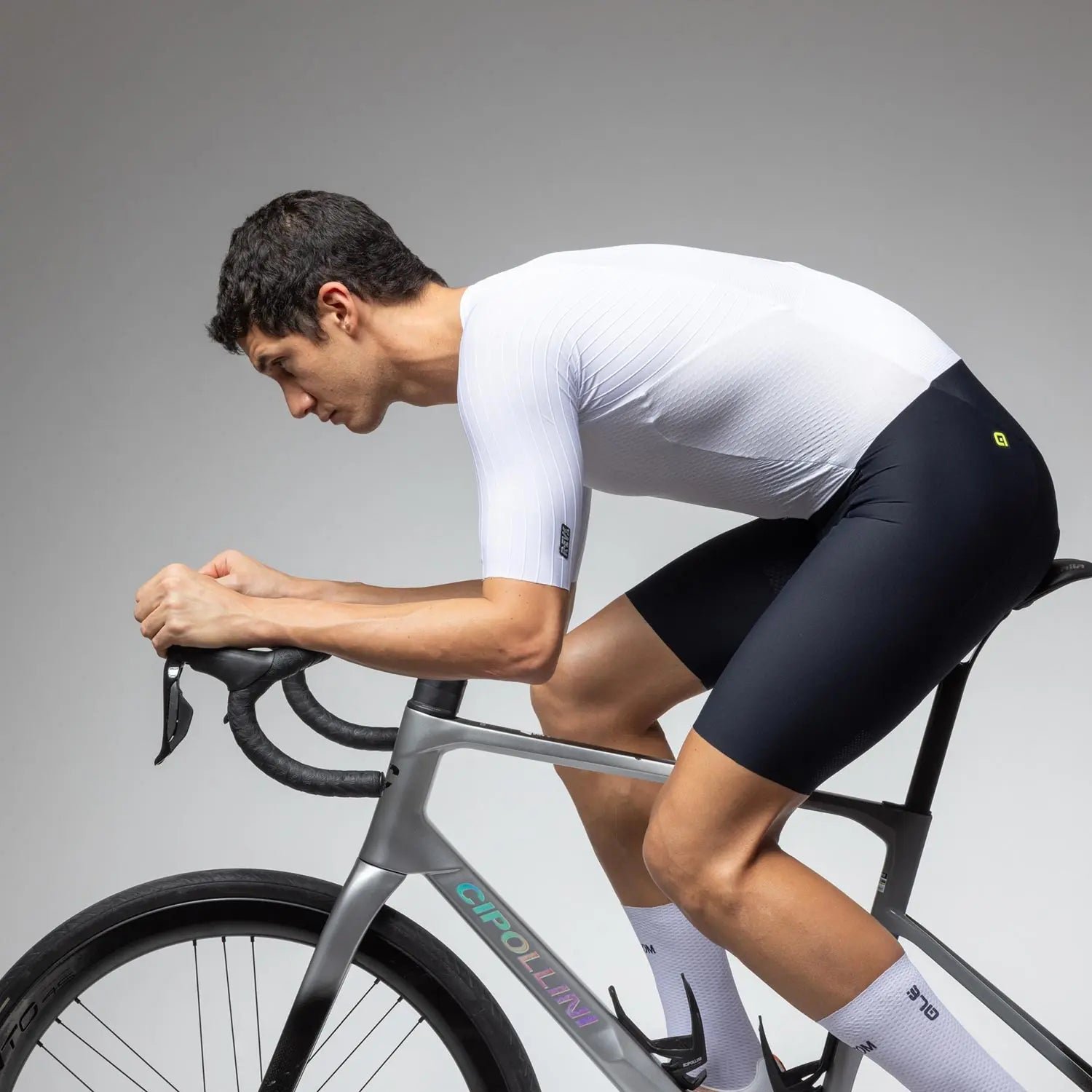 Ale Clothing Eagle R-EV1 Short Sleeves Skinsuit White - FREE UK Shipping, FREE 365 Day Returns | Moto Central