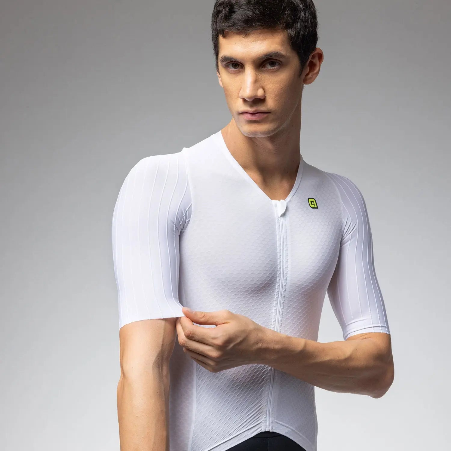 Ale Clothing Eagle Short Sleeves Tri Suit White - FREE UK Shipping, FREE 365 Day Returns | Moto Central