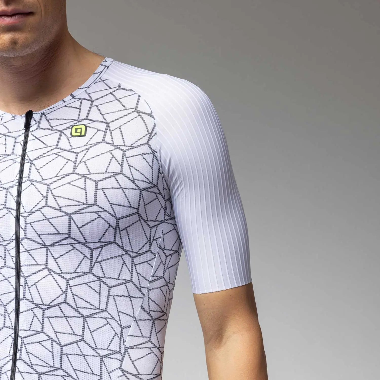 Ale Clothing Focus Short Sleeves Tri Suit White - FREE UK Shipping, FREE 365 Day Returns | Moto Central