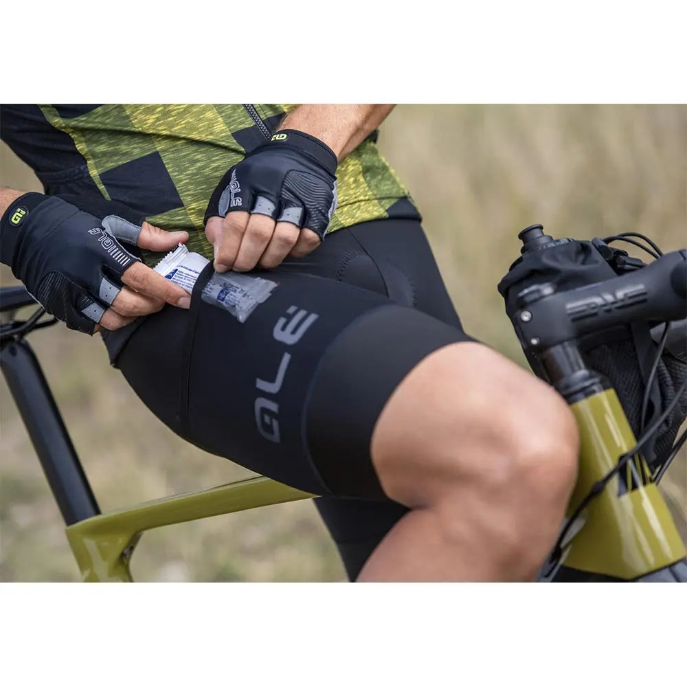 Ale Clothing Stones Cargo Off Road Bib Shorts Black - FREE UK Shipping, FREE 365 Day Returns | Moto Central