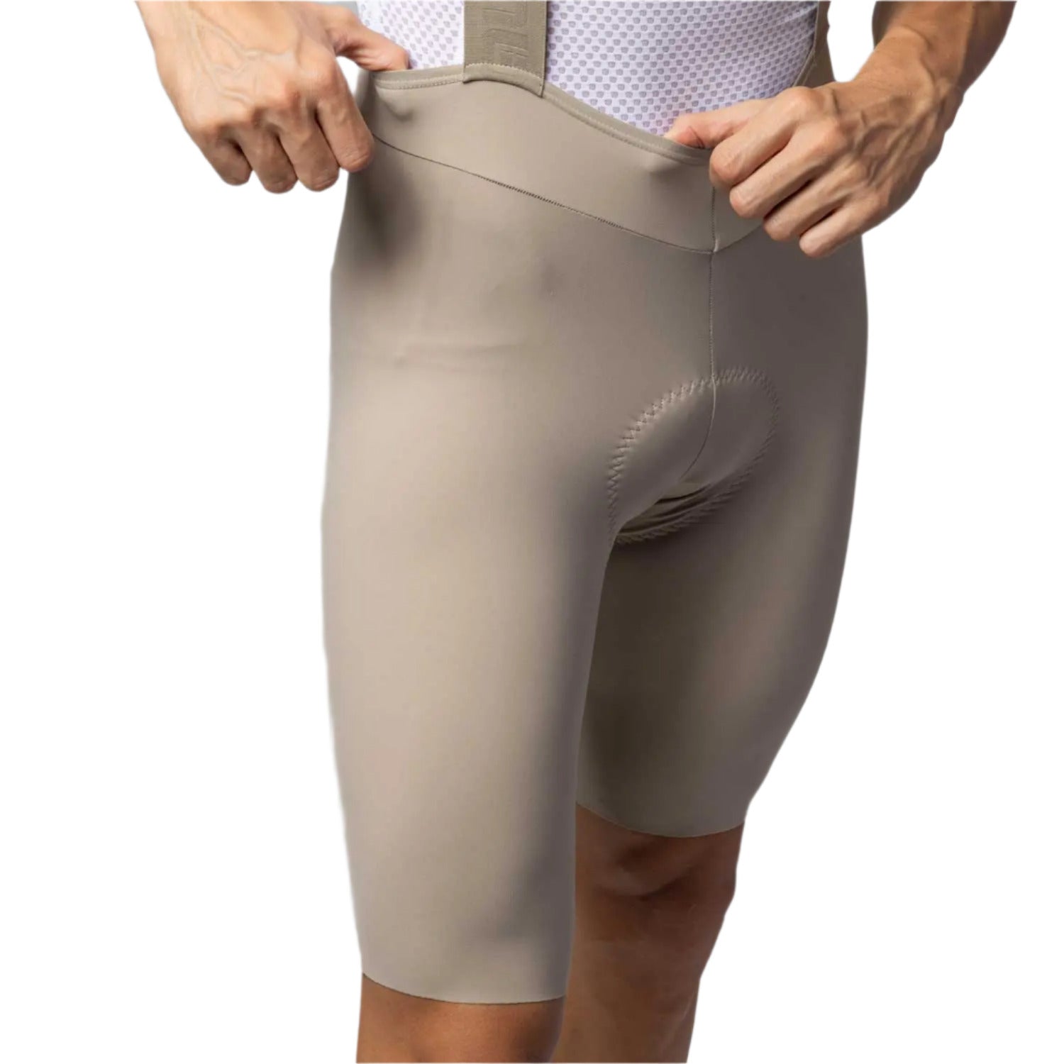 Ale Clothing Master 2.0 PR-E Bib Shorts Sand - FREE UK Shipping, FREE 365 Day Returns | Moto Central