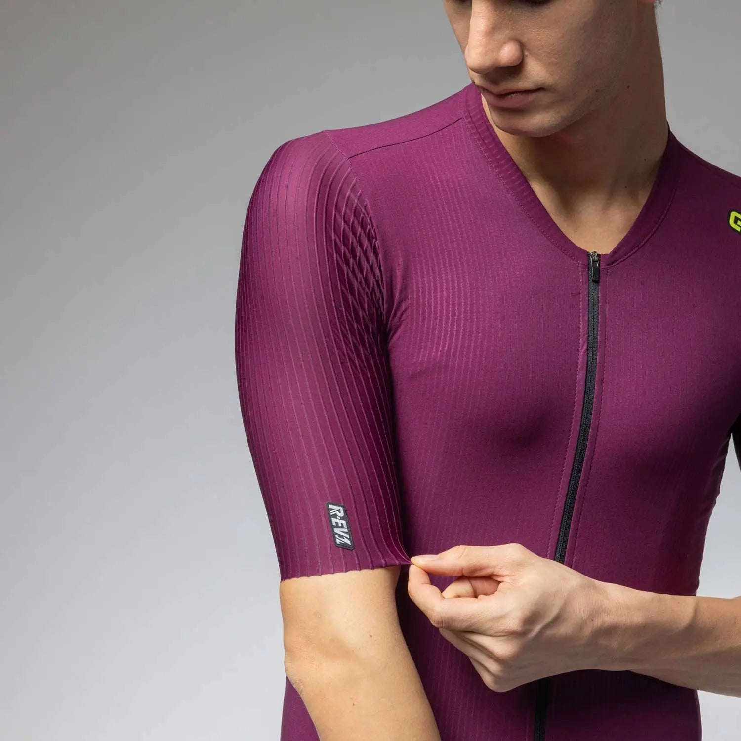 Ale Clothing Sprinter 2.0 R-EV1 Short Sleeves Jersey Purple - FREE UK Shipping, FREE 365 Day Returns | Moto Central