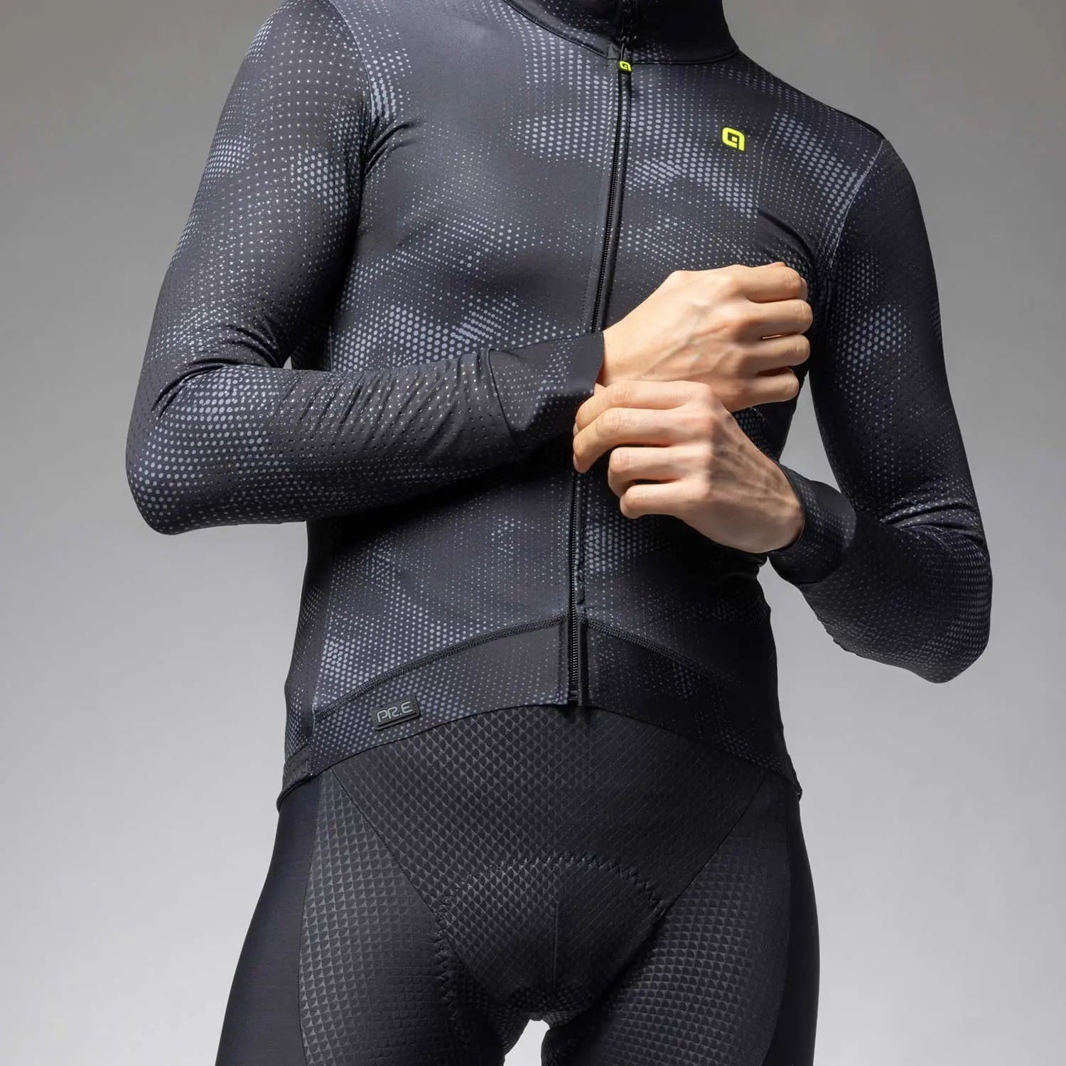 Ale Clothing Spray PR-E Long Sleeves Jersey Black - FREE UK Shipping, FREE 365 Day Returns | Moto Central