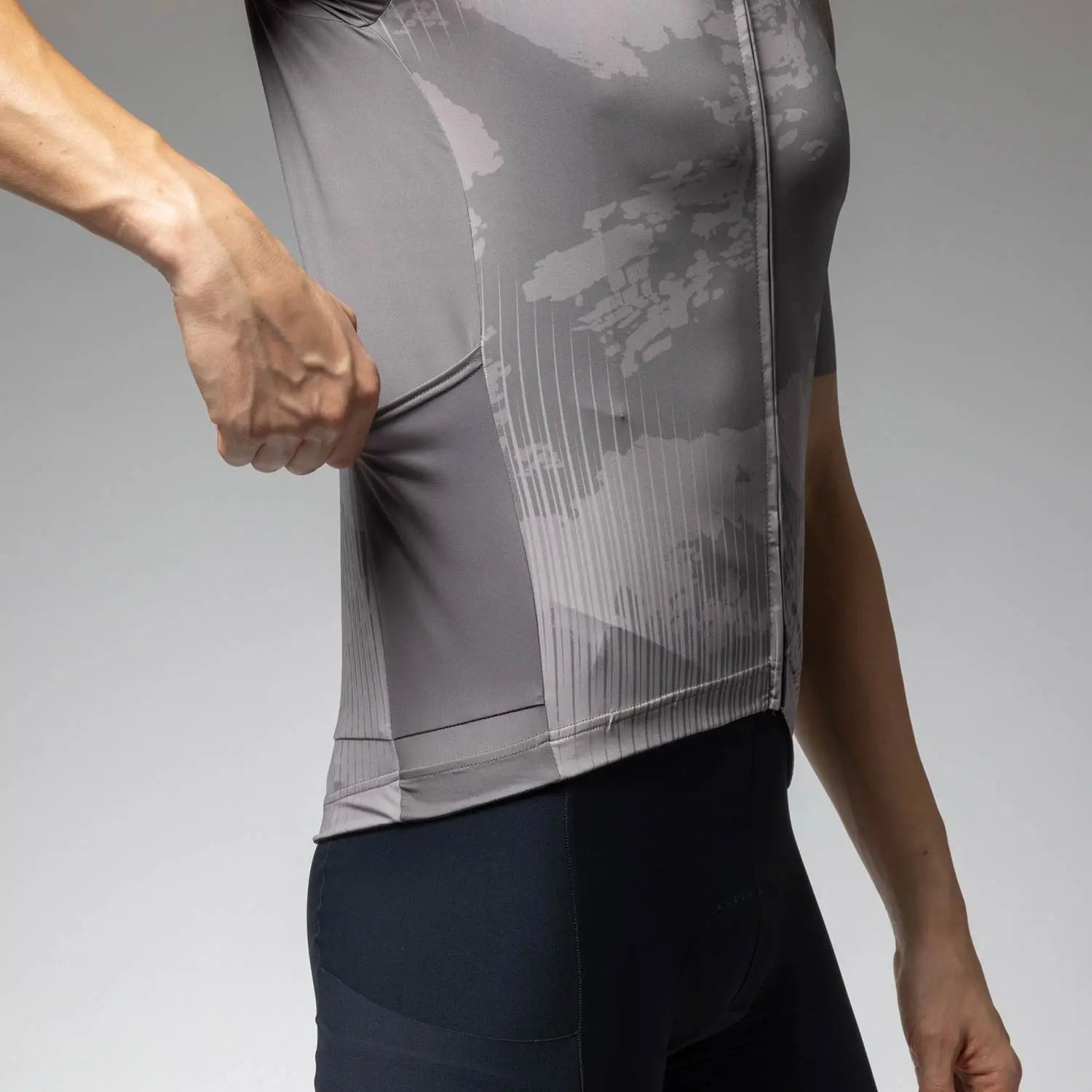 Ale Clothing Krakatoa Off Road Short Sleeves Jersey Grey - FREE UK Shipping, FREE 365 Day Returns | Moto Central