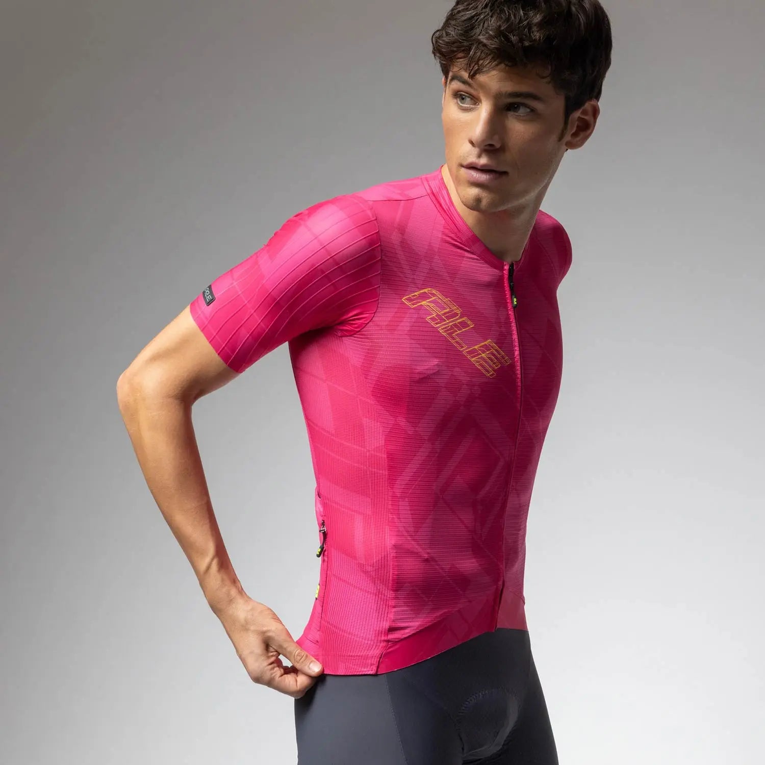 Ale Clothing Schema PR-E Short Sleeves Jersey
Pink - FREE UK Shipping, FREE 365 Day Returns | Moto Central