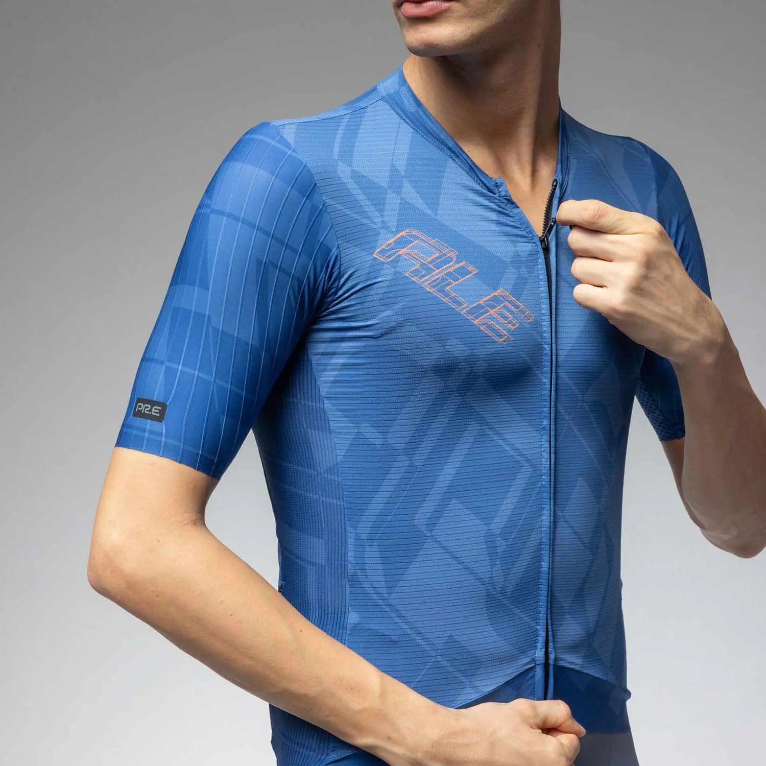 Ale Clothing Schema PR-E Short Sleeves Jersey
Blue - FREE UK Shipping, FREE 365 Day Returns | Moto Central