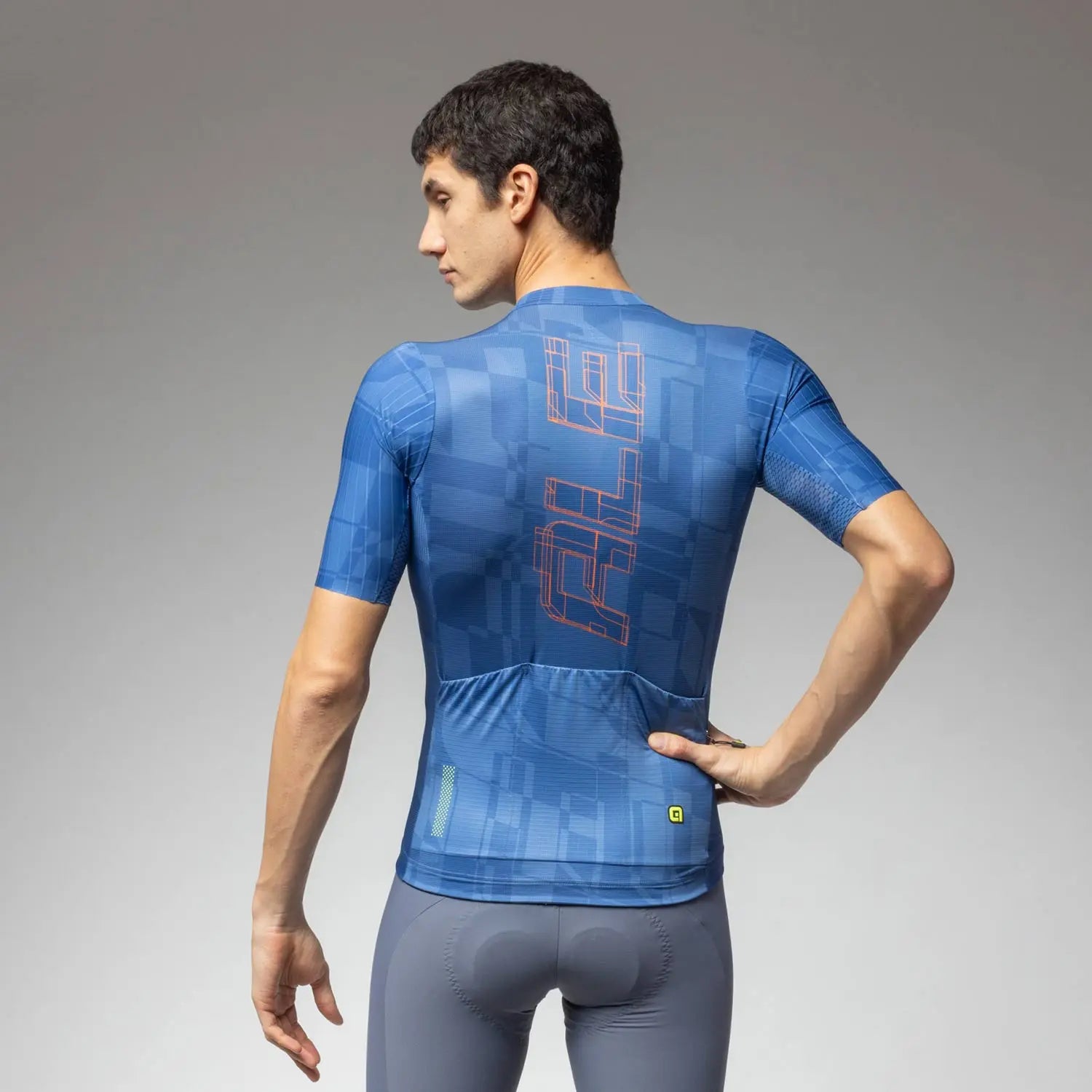 Ale Clothing Schema PR-E Short Sleeves Jersey
Blue - FREE UK Shipping, FREE 365 Day Returns | Moto Central
