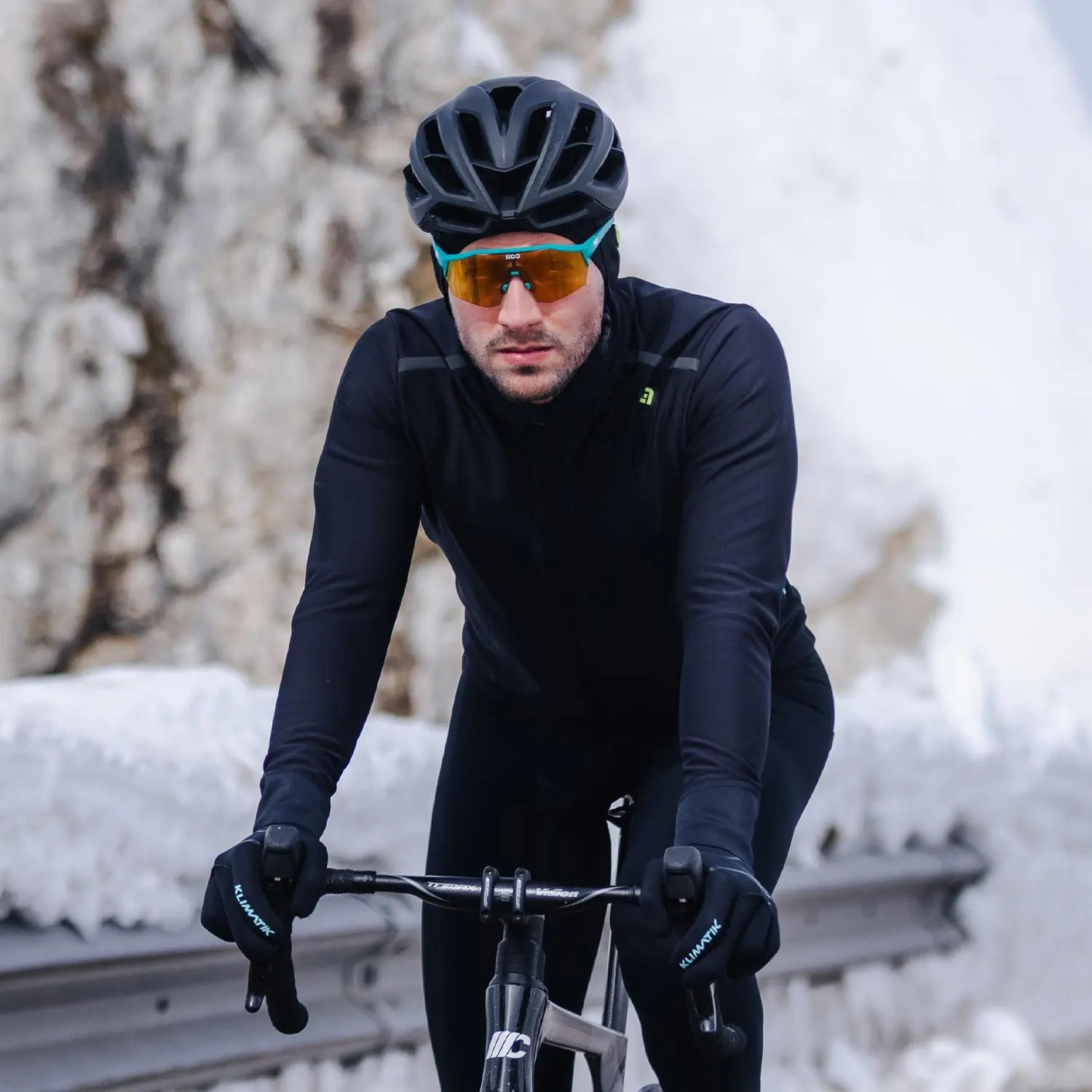 Ale Clothing K-Tornado Klimatik Jacket Black - FREE UK Shipping, FREE 365 Day Returns | Moto Central