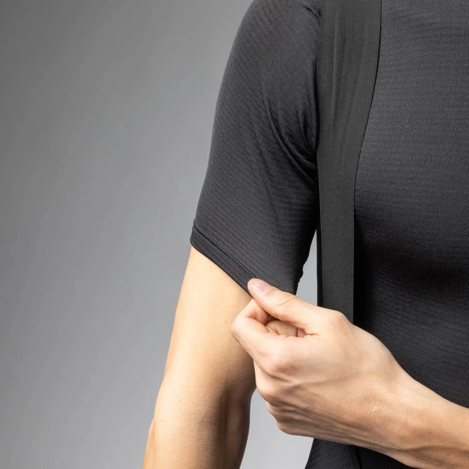 Ale Clothing Grid Intimo Short Sleeves Base Layer Black - FREE UK Shipping, FREE 365 Day Returns | Moto Central