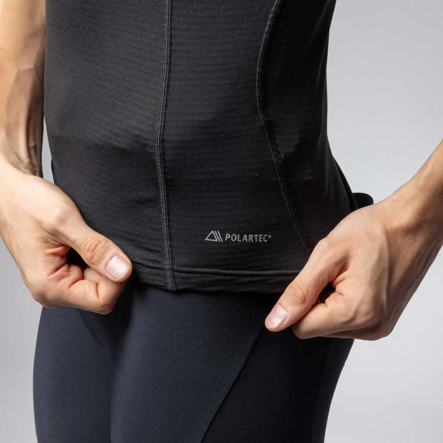 Ale Clothing Grid Intimo Short Sleeves Base Layer Black - FREE UK Shipping, FREE 365 Day Returns | Moto Central