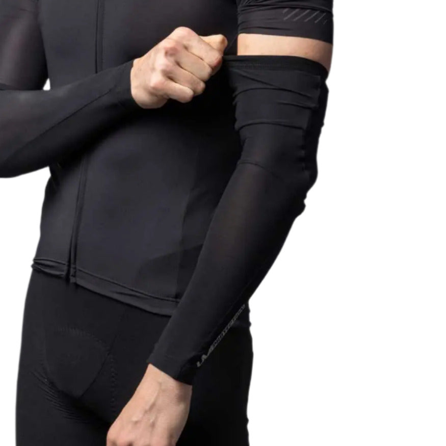 Ale Clothing Estate Summer Sleeves Black - FREE UK Shipping, FREE 365 Day Returns | Moto Central