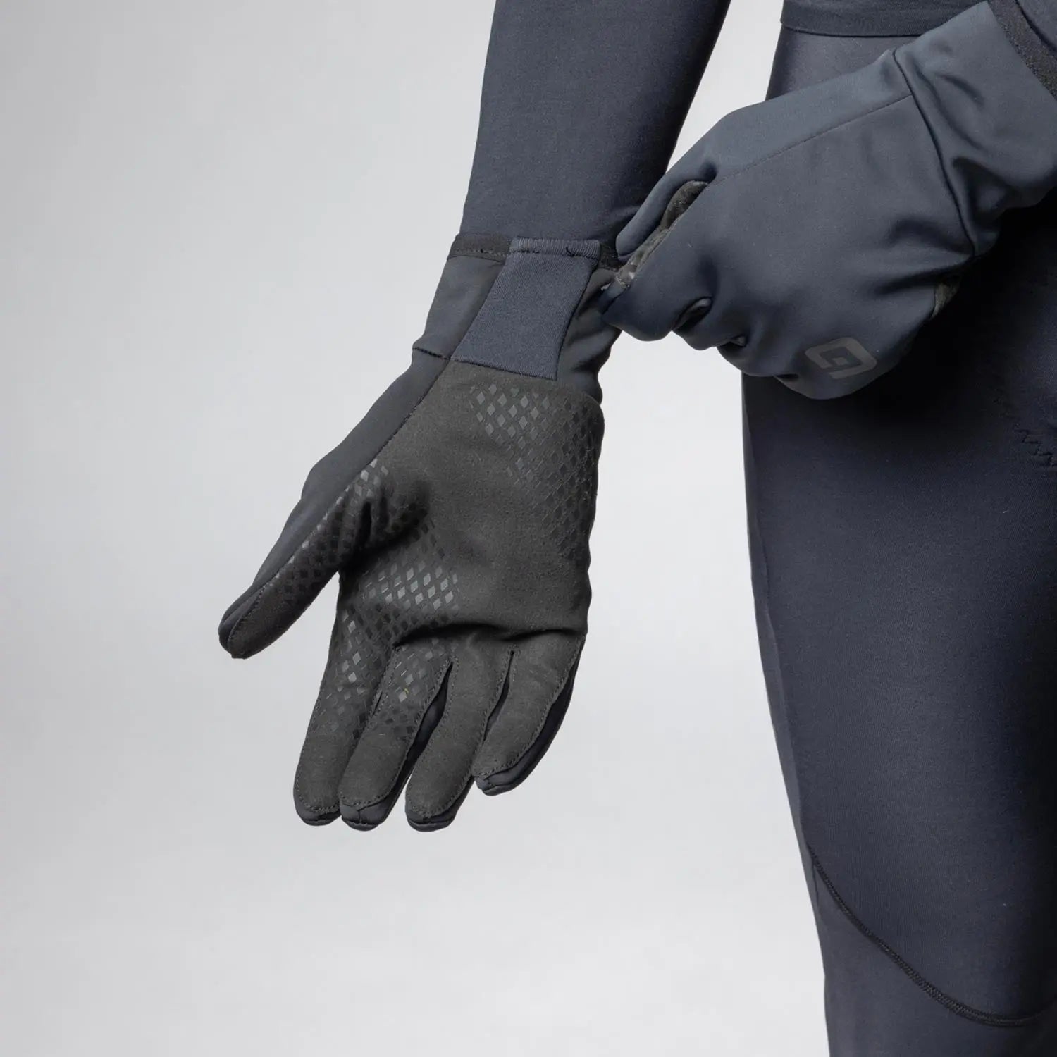 Ale Clothing Nordik 2.0 Winter Gloves Black - FREE UK Shipping, FREE 365 Day Returns | Moto Central