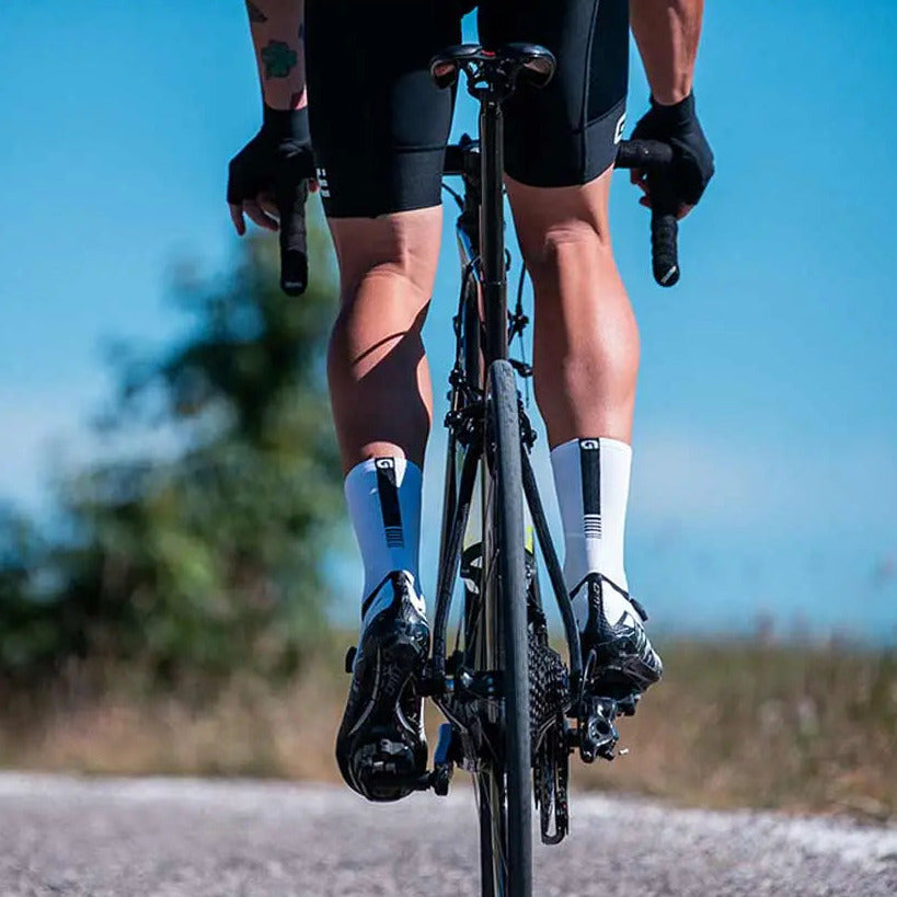 Ale Clothing Light Brrr 16 CM Socks White - FREE UK Shipping, FREE 365 Day Returns | Moto Central