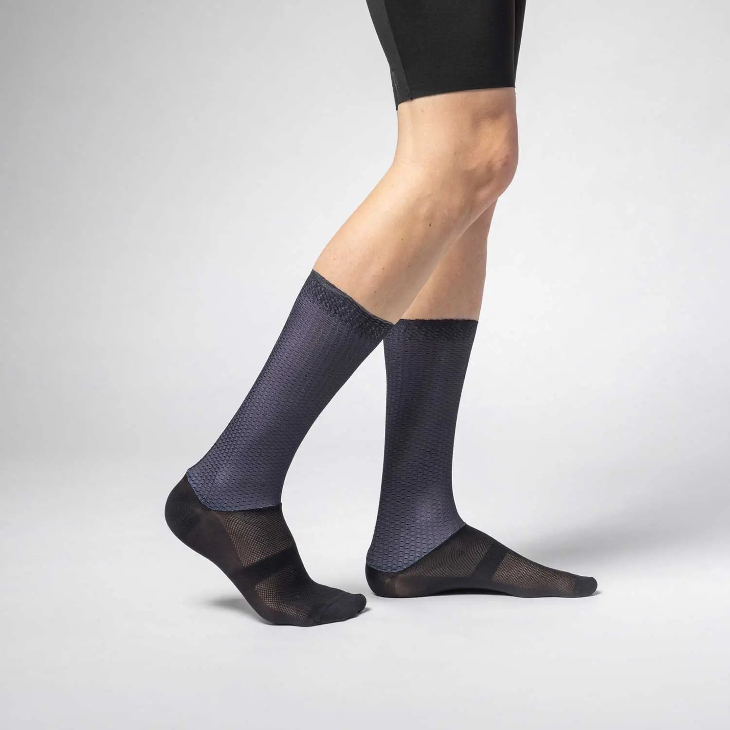 Ale Clothing Typhoon Q-Skin 21 CM Socks Black - FREE UK Shipping, FREE 365 Day Returns | Moto Central
