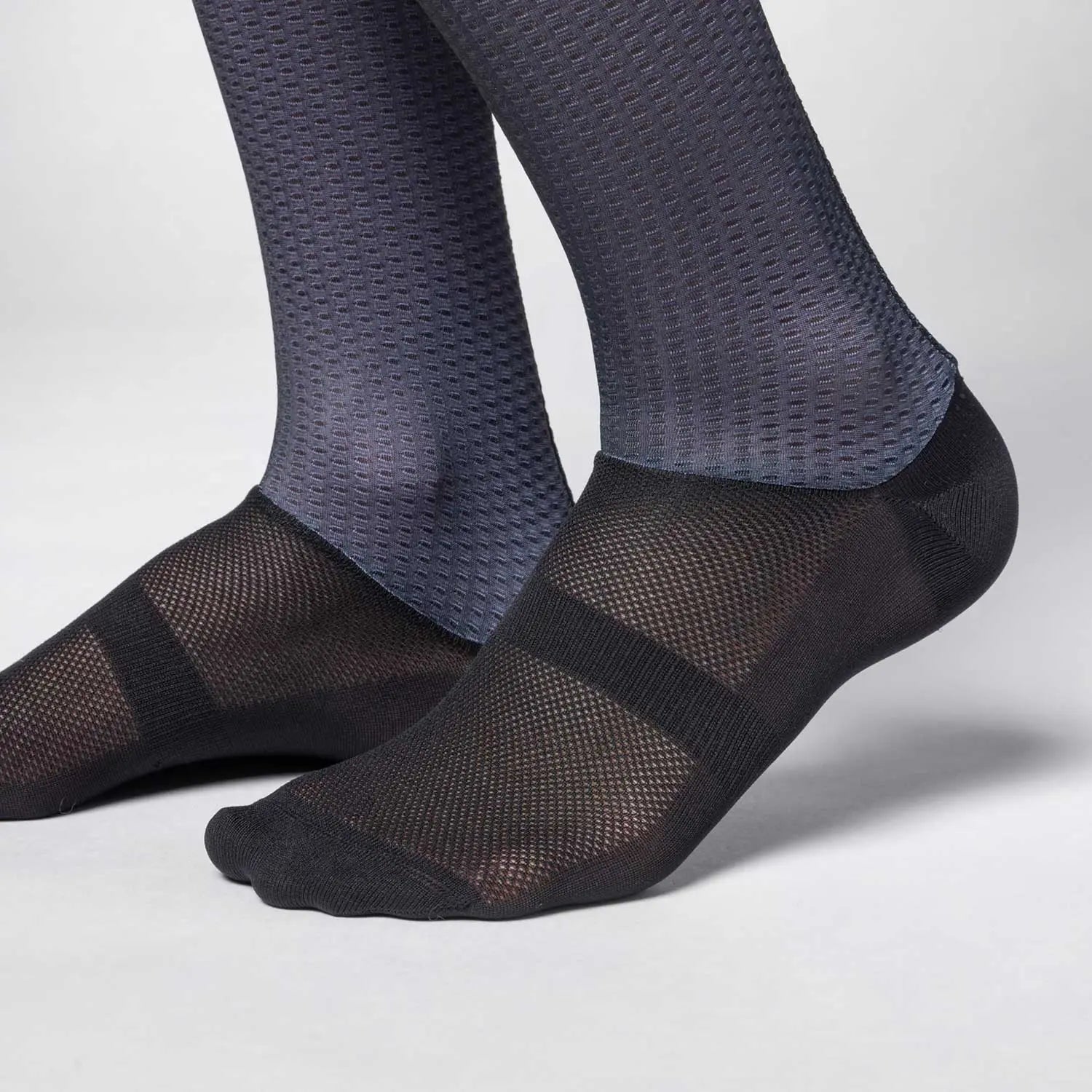Ale Clothing Typhoon Q-Skin 21 CM Socks Black - FREE UK Shipping, FREE 365 Day Returns | Moto Central